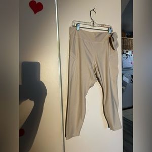 Old Navy Outfit XL Petite. Great Workout, Yoga, Errands, leggings & pullover.